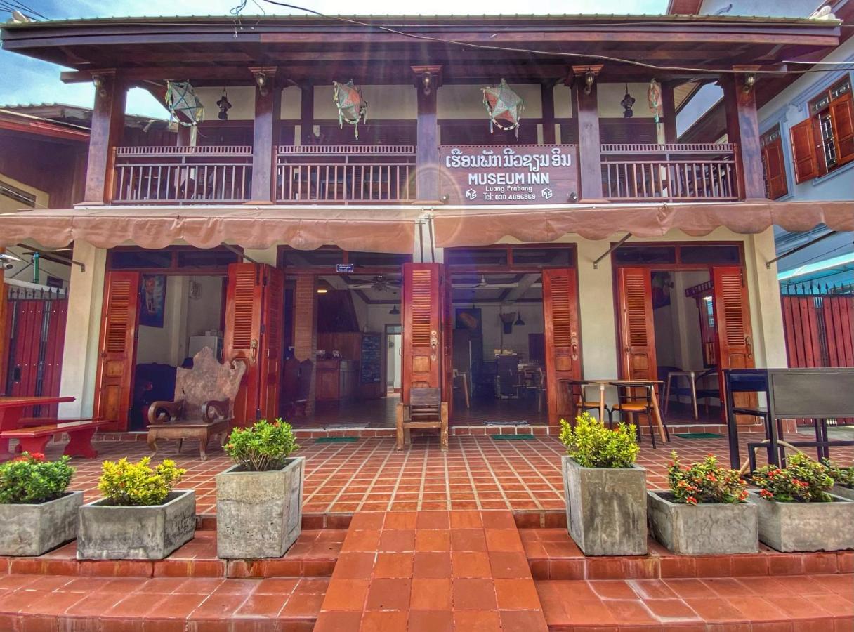 Luang Prabang Museum Inn & Travel ภายนอก รูปภาพ