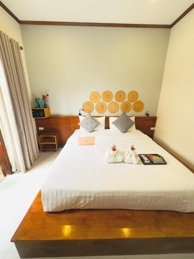 Luang Prabang Museum Inn & Travel ภายนอก รูปภาพ